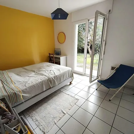 Villa Avec Jardin Proche Des Plages, Accueillant 6 Personnes - Fr-1-736-56